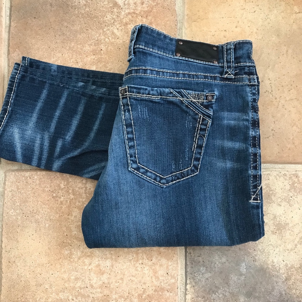 Buckle Jean